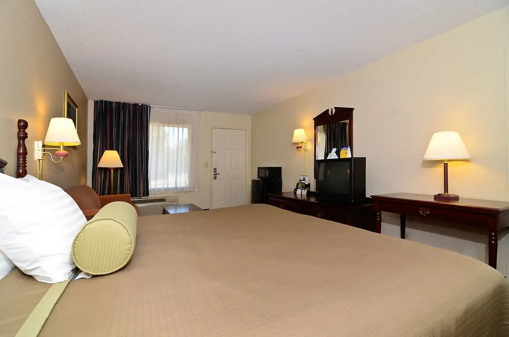 Travelers Inn And Suites Memphis 2*,  United States